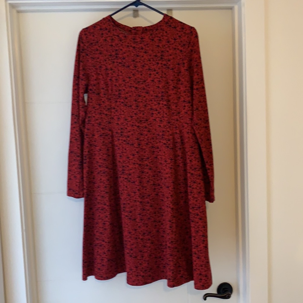 ASOS maternity long sleeve dress. Size 8. Dark red with black floral design